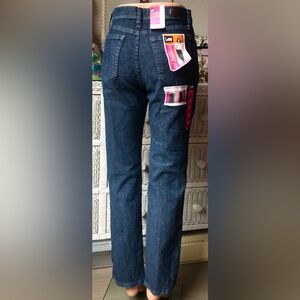 Lee Classic Fit Jeans Stretchy Cotton Straight Legs Blue Wash Size 4 Short NWT